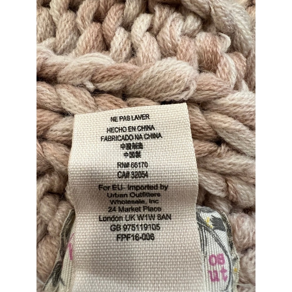 Free people cable knit beanie hat - Picture 5 of 5